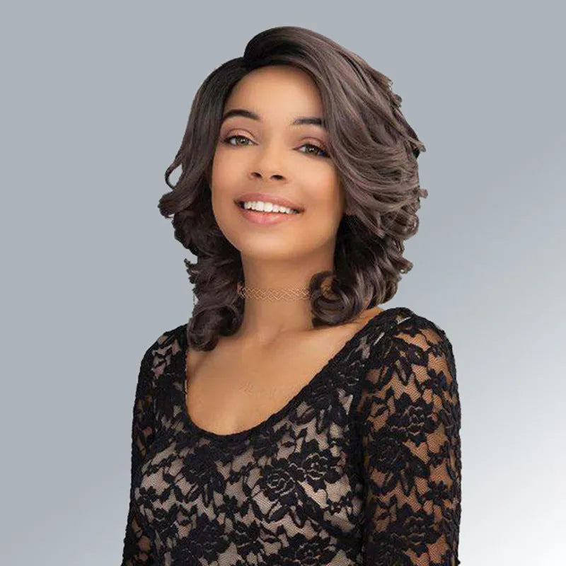 Black wave wig with oblique bangs made from high temperature wire, dyeable and suitable for any face shape.
