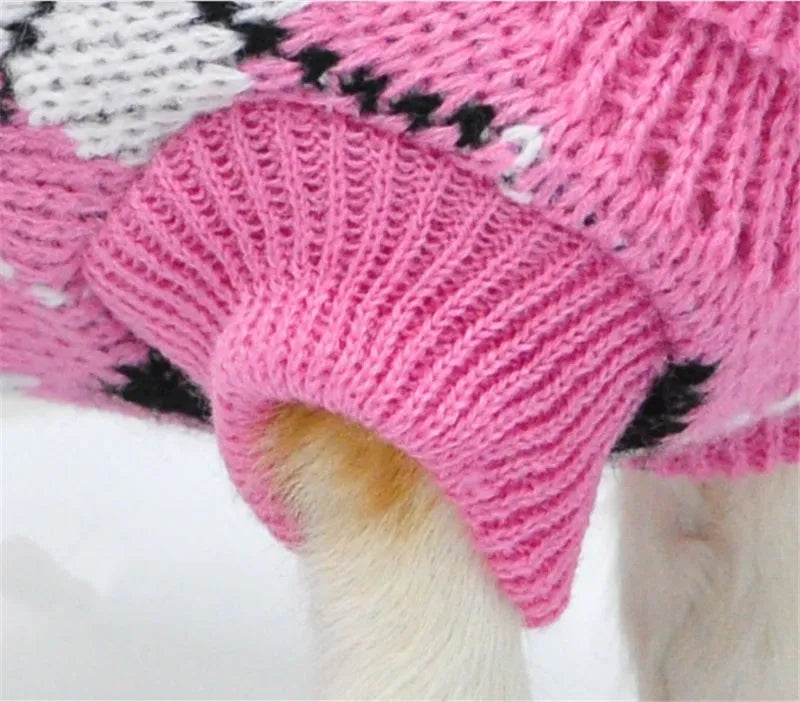 Acrylic dog sweater in blue or pink, sizes XS to XXL with 18-40cm back length and casual pullover style.