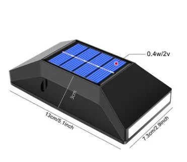 Solar-powered small wall light with 6 LEDs for outdoor staircase and garden use