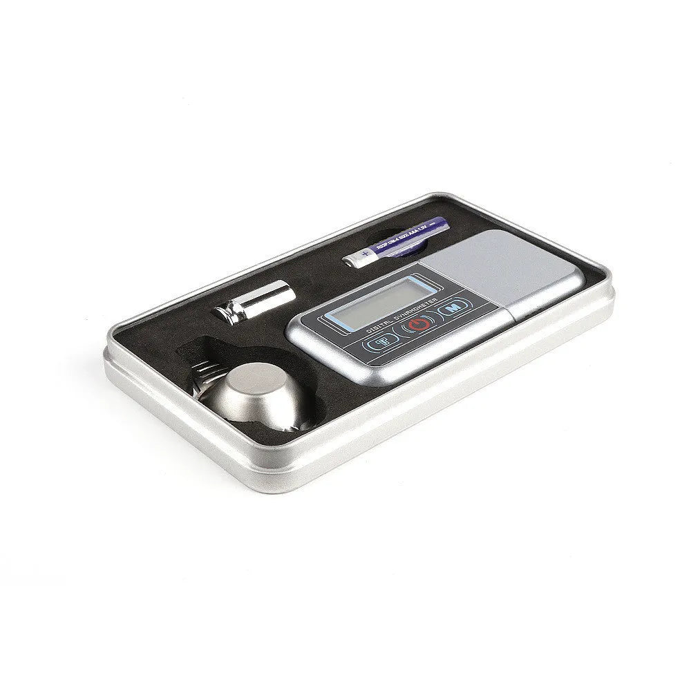 Electronic precision scale with digital display for weighing jewellery and herbs up to 100g