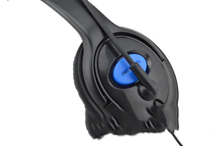 Black over-ear wired PS4 gaming headset with a 3.5mm plug.