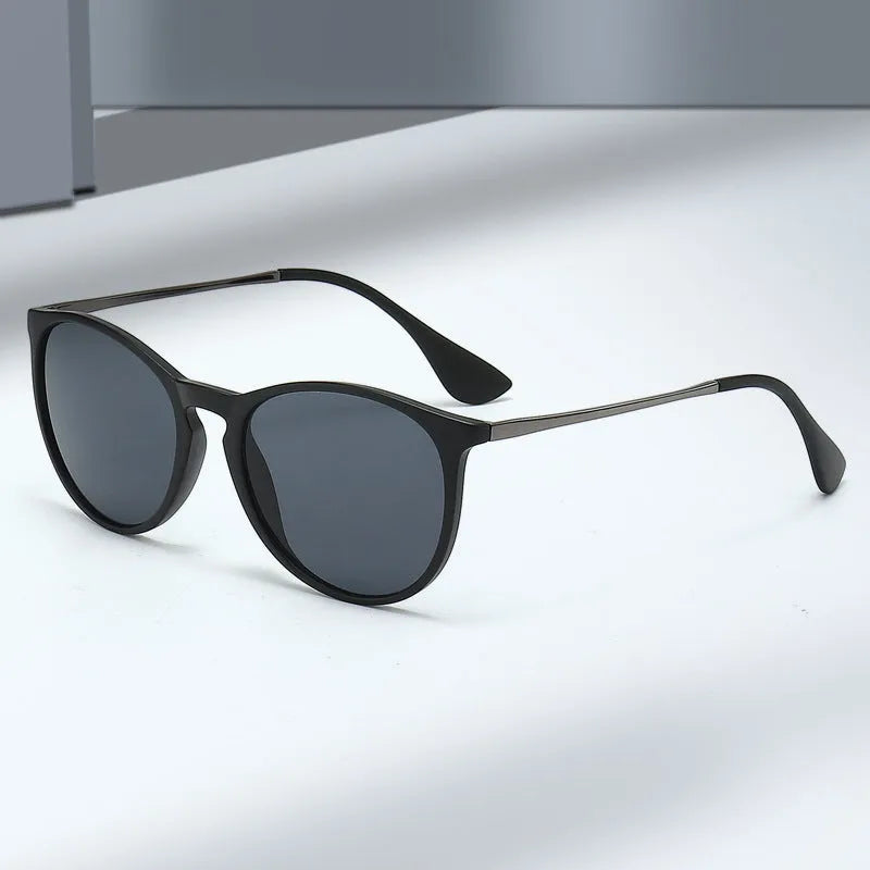 Fashion retro polarised sunglasses with UV400 protection and plastic full frame in C1 bright black with black grey lens