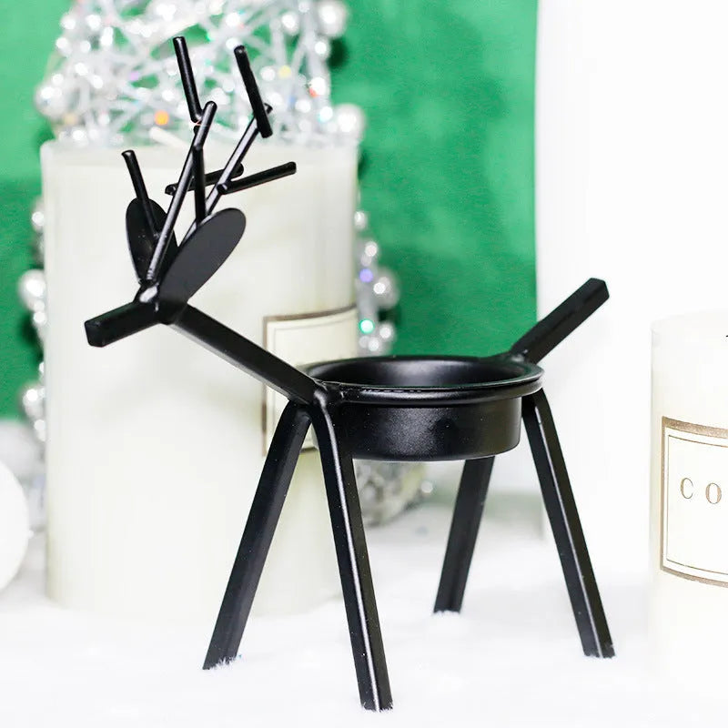Black iron Christmas deer candlestick with creative elk bracket design for festive table decoration