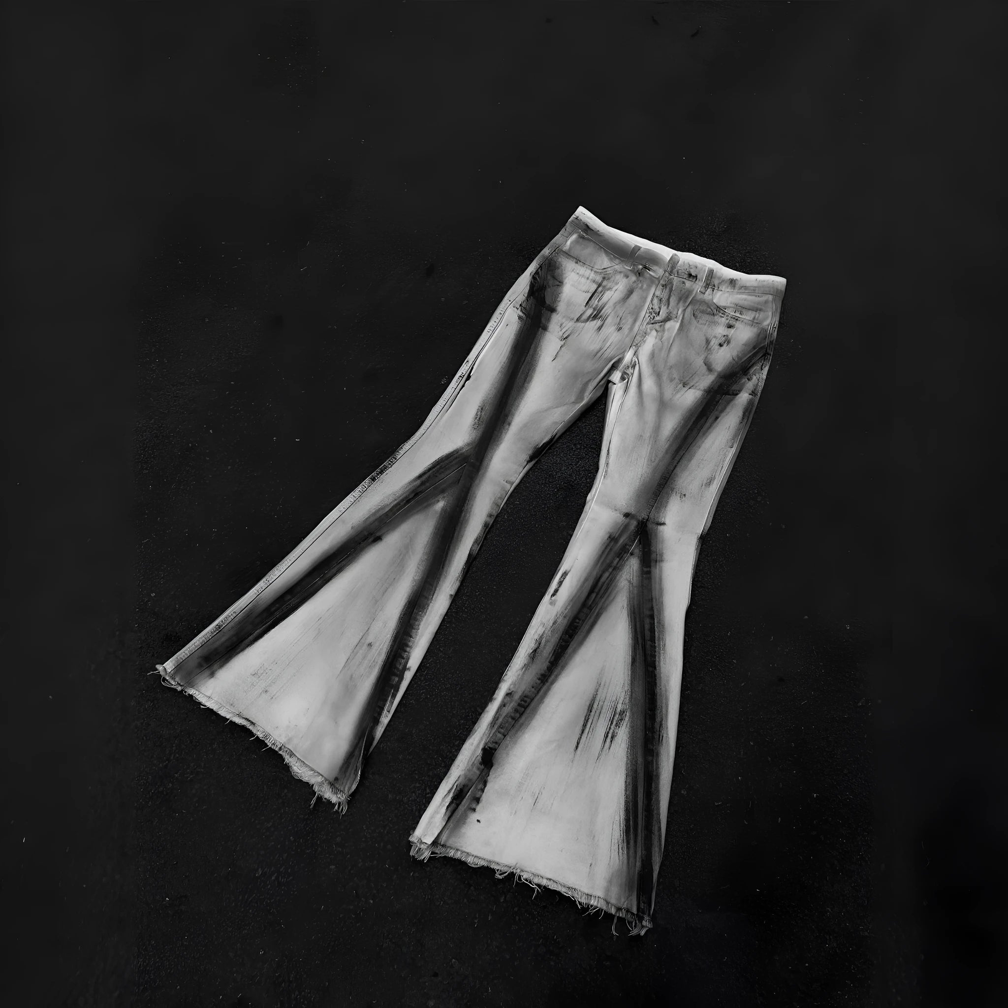 White American street retro jeans with ribbon gradient details and heavy selvedge denim construction