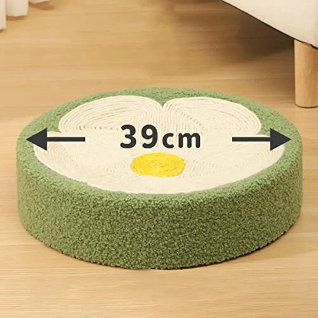 Green round sisal cat scratcher bowl lounger bed with a 39cm diameter.