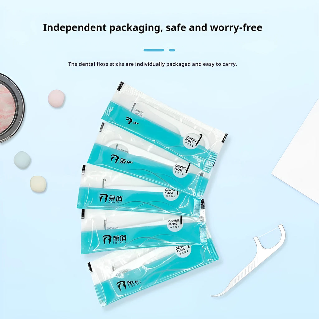 Dental floss in independent packaging inside portable 180x238mm plastic bag