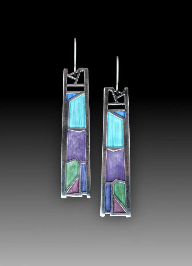Silver colour irregular water drop shaped women's earrings with electroplated alloy construction