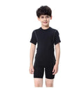 Kids sportswear set showing black and green t-shirts, shorts, and trousers with size chart.