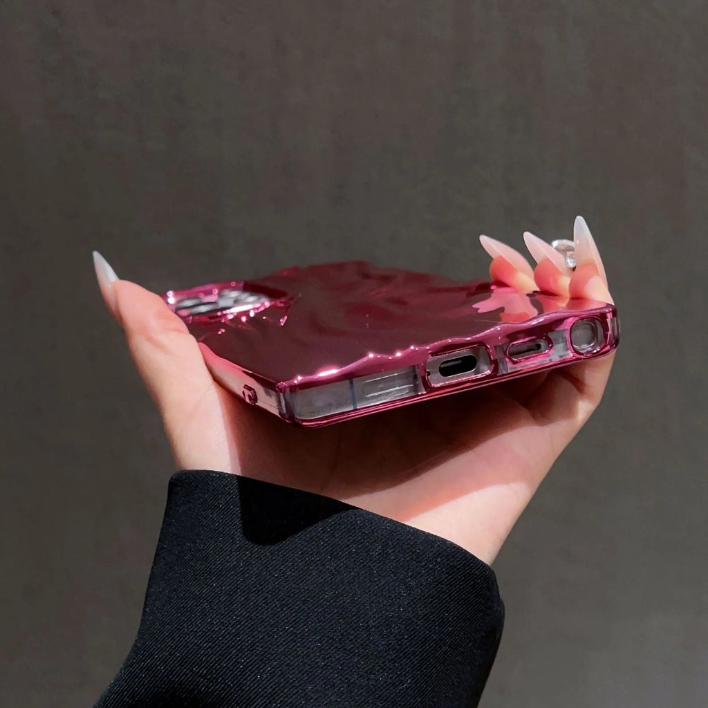 Three-dimensional pleated electroplating TPU phone case for Samsung with fall protection in glossy silver