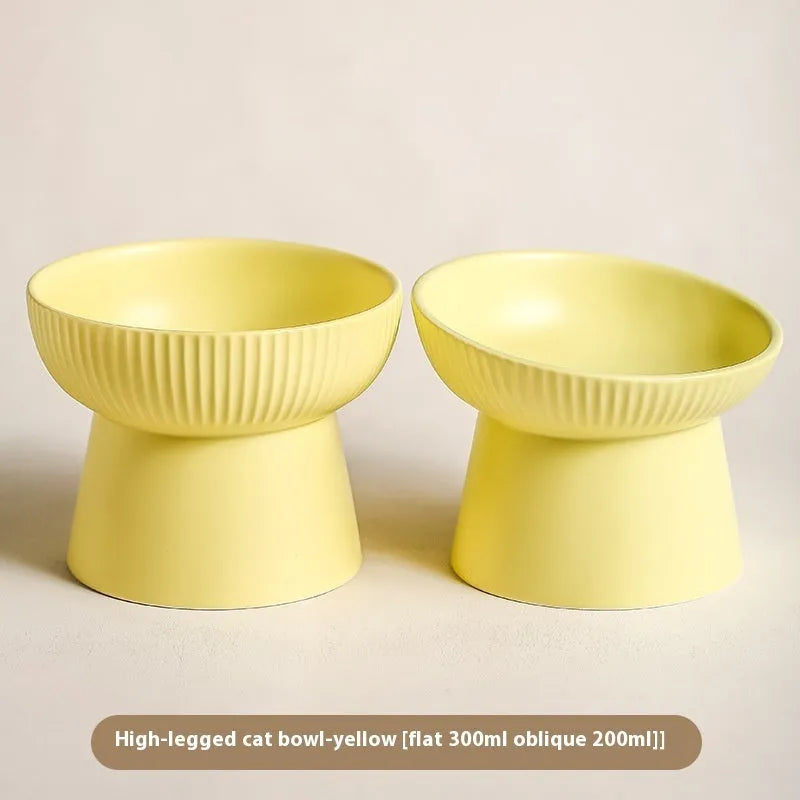 Striped oblique matte purple anti-tumble porcelain cat goblet rice bowl on a light background
