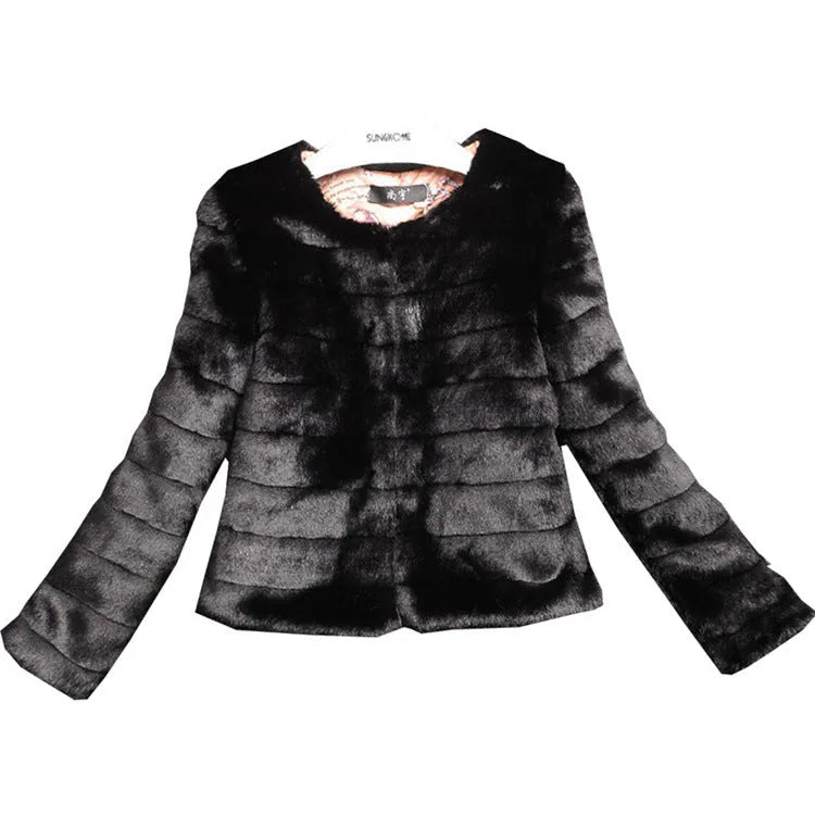 Women's faux fur short top in beige with regular sleeves and street fashion styling