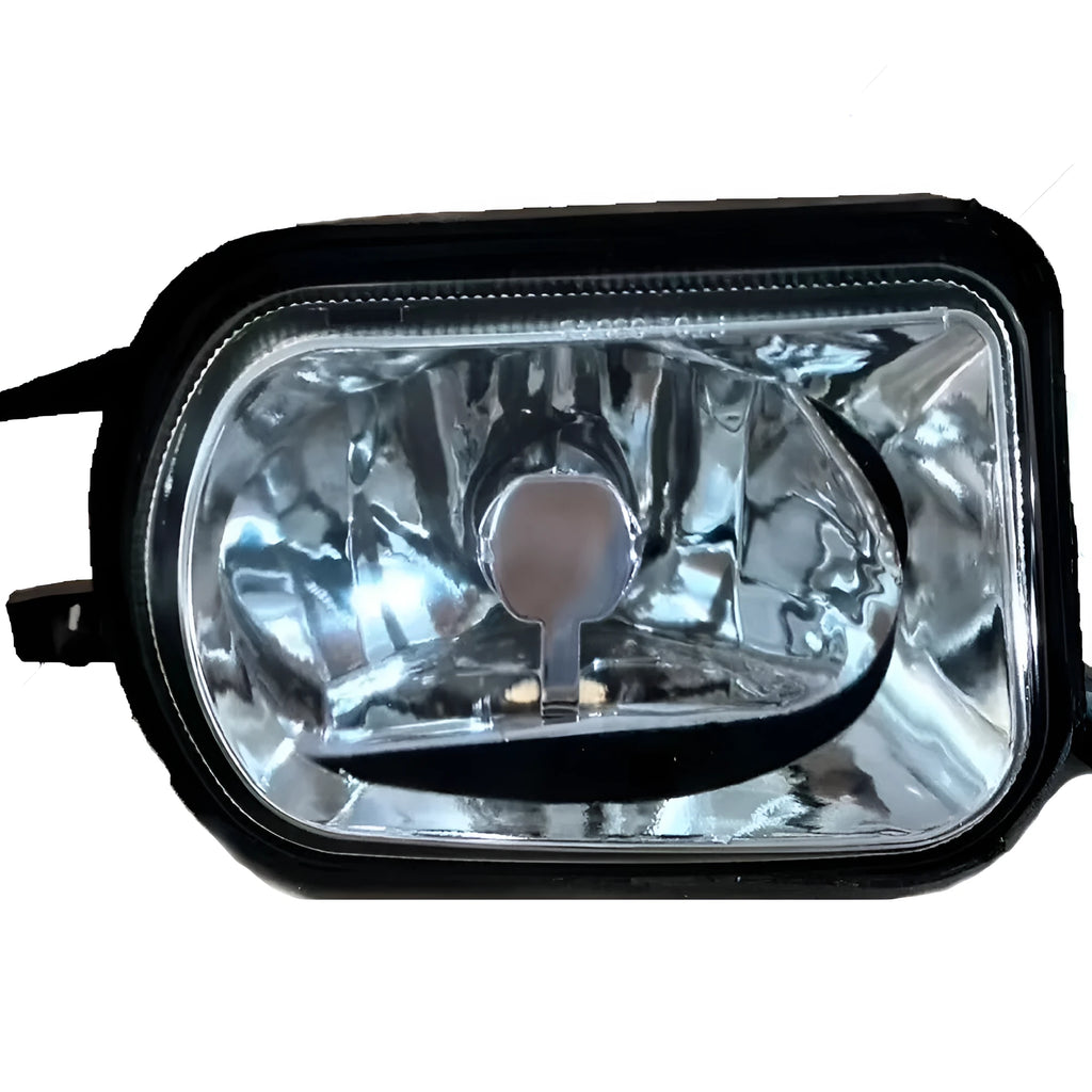 Mercedes-Benz W203 C-Class front fog lamp and daytime running light replacement assembly