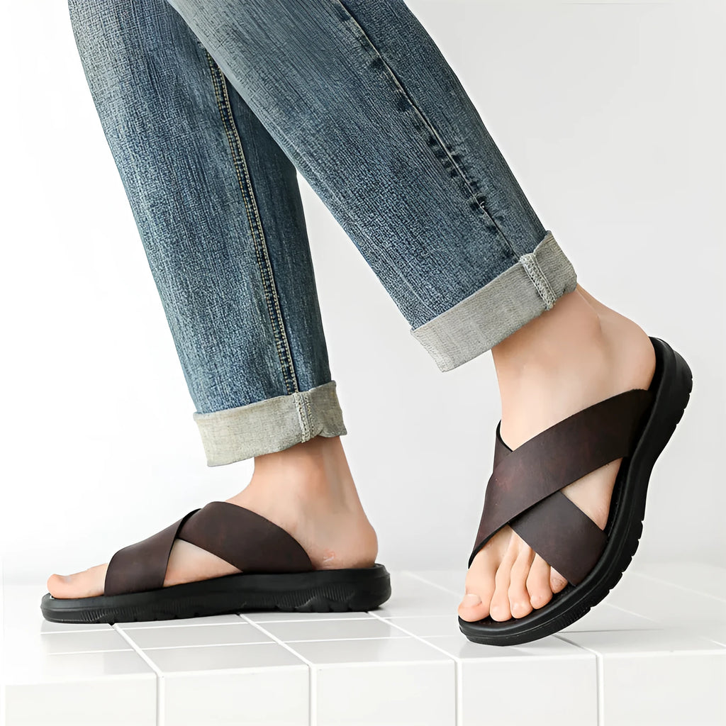Men's leather cross beach slippers in black with double-sided leather upper and EVA sole