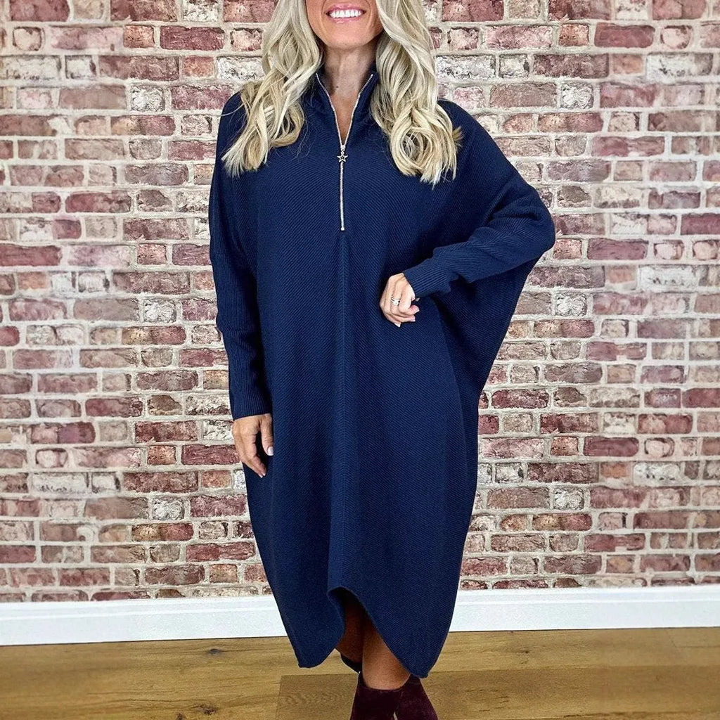 Women's solid colour knitted loose dress with zip front and raglan sleeves