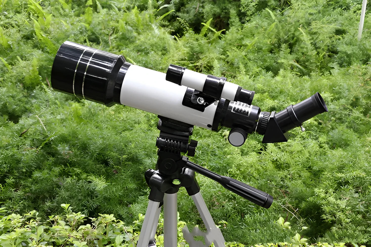 Children's dark blue astronomical telescope with 16X-66X magnification on tripod