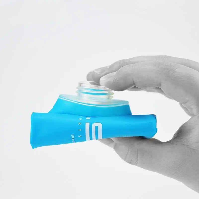 Large capacity sports soft water bottle in TPU silicone, folding kettle in blue, 250ml capacity for outdoor use