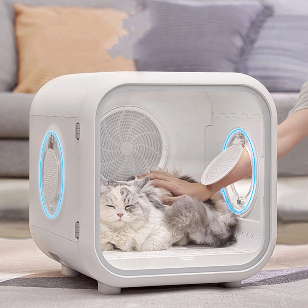 Automatic pet drying box in 50L and 62L with spiral heating wire, low-noise design, cat litter mat and conversion plug.