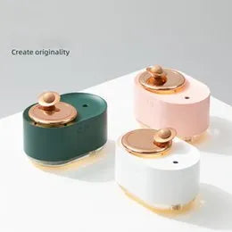 Rotating planet design USB portable humidifier with night light function