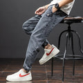 Men's loose cargo jeans with straight leg and micro-elastic cotton fabric in blue colour