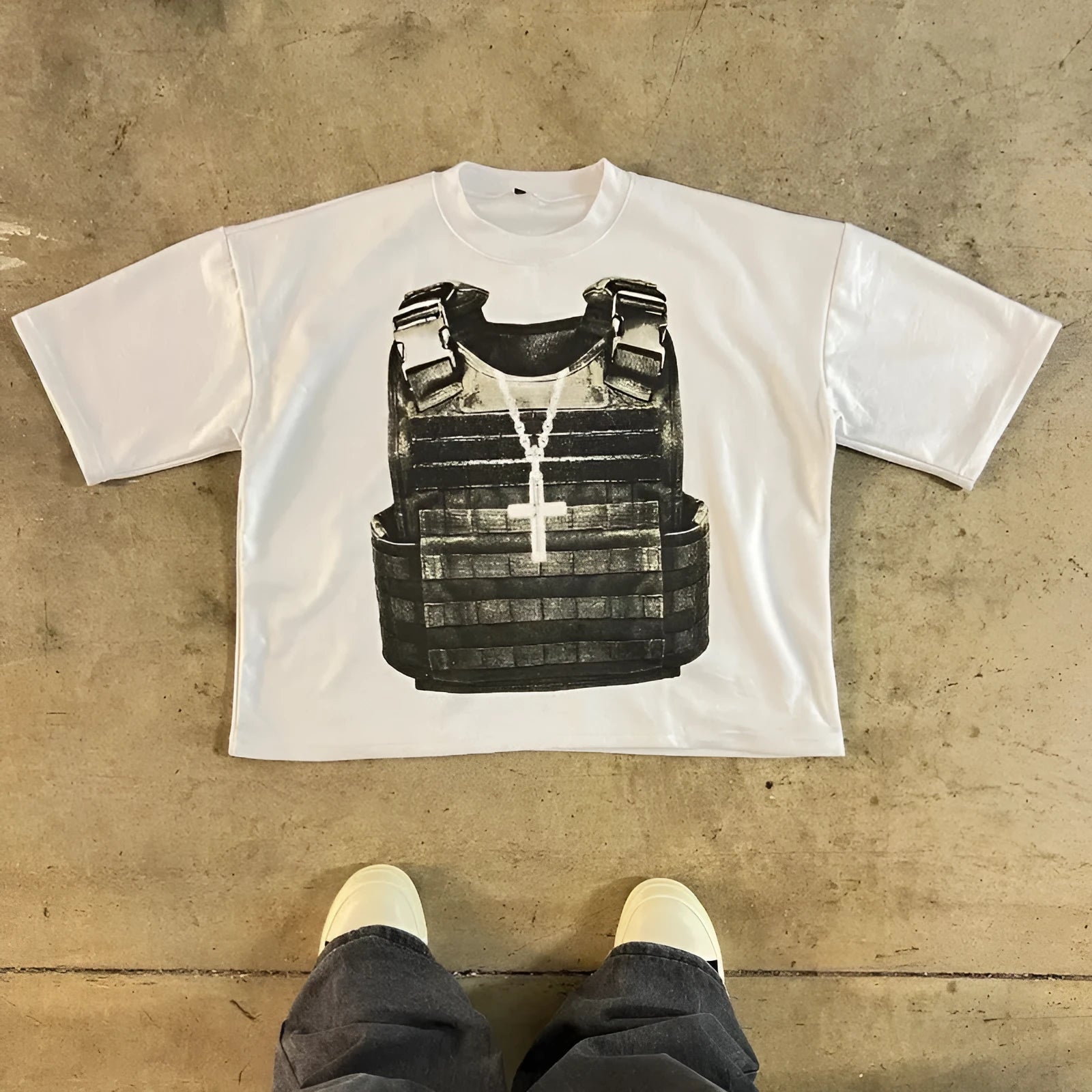 Printed cotton short sleeve t-shirt showing retro street style design with drop-shoulder sleeves