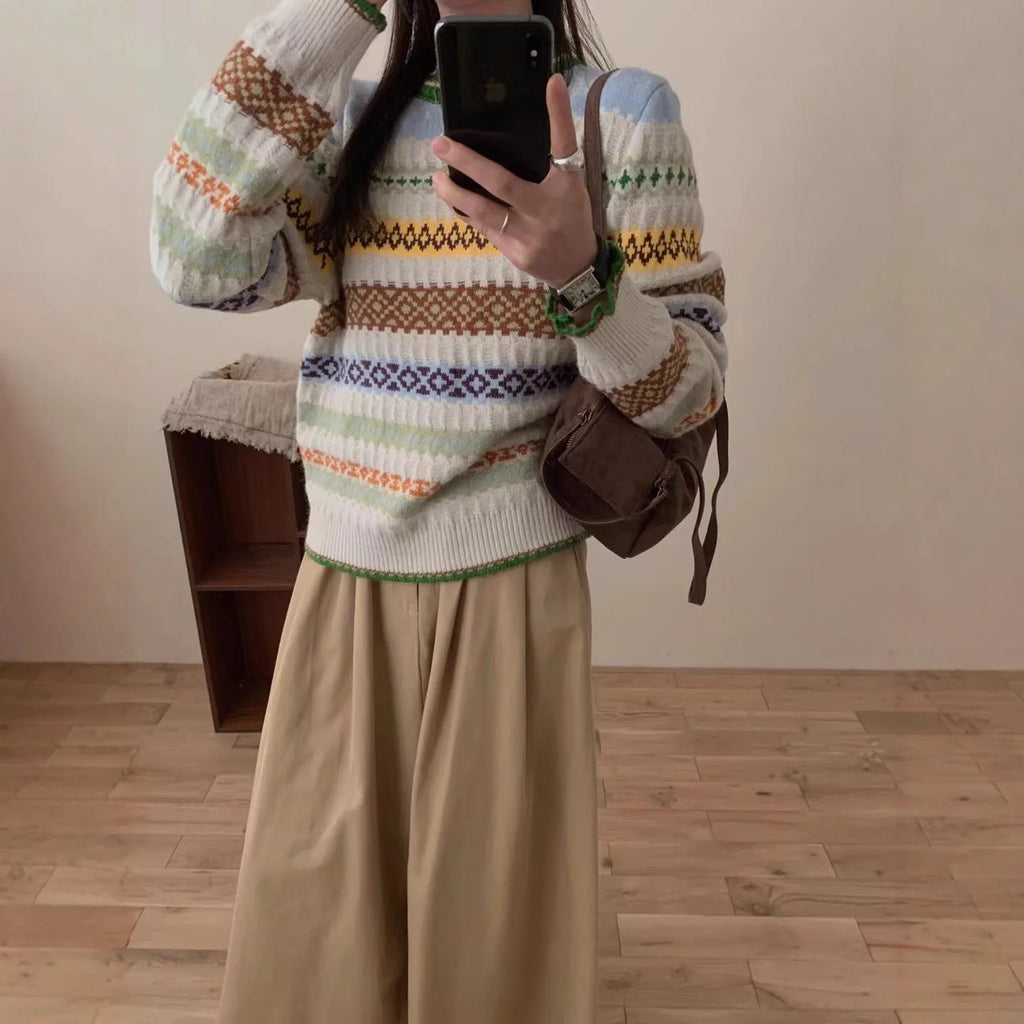 Women's loose jacquard knitted sweater pullover with retro art splicing in polyester cashmere blend