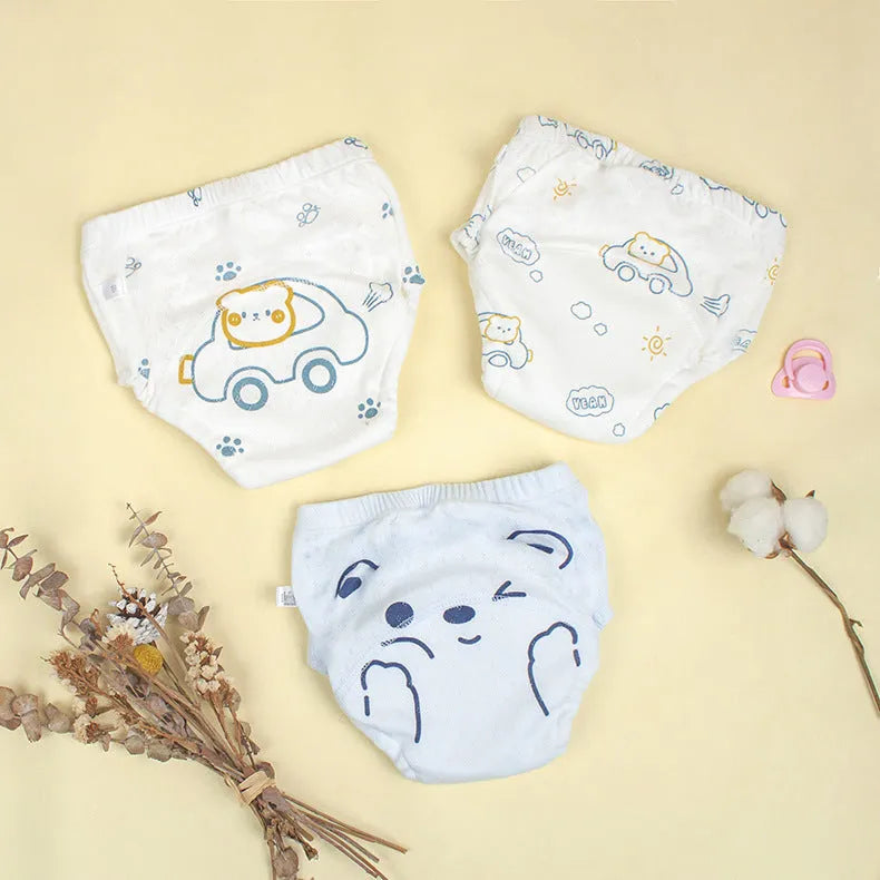 Reusable pure cotton cloth diaper with waterproof layer in bear and strawberry rabbit prints, sizes 90 to 110