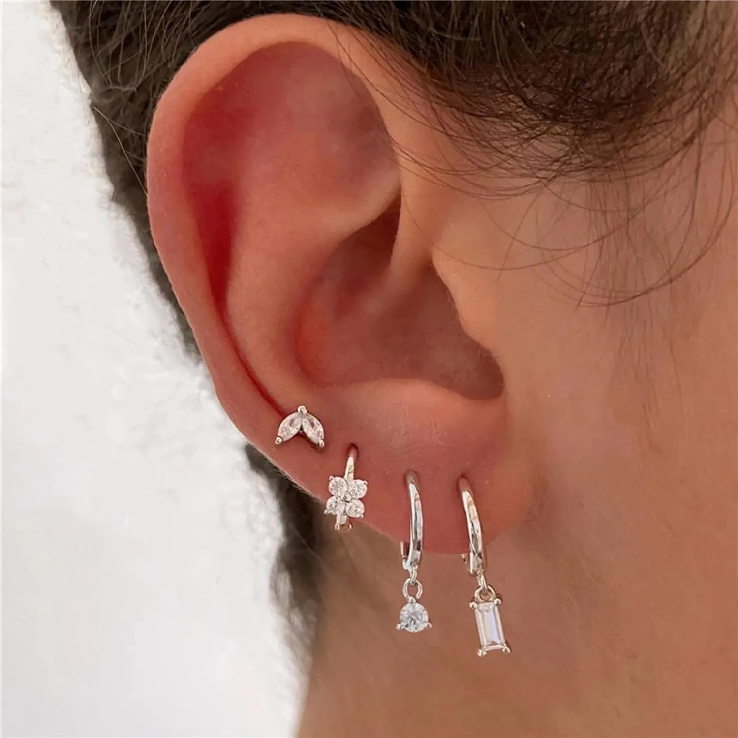 Geometric square earrings set with zircon details in gold or silver electroplated finish