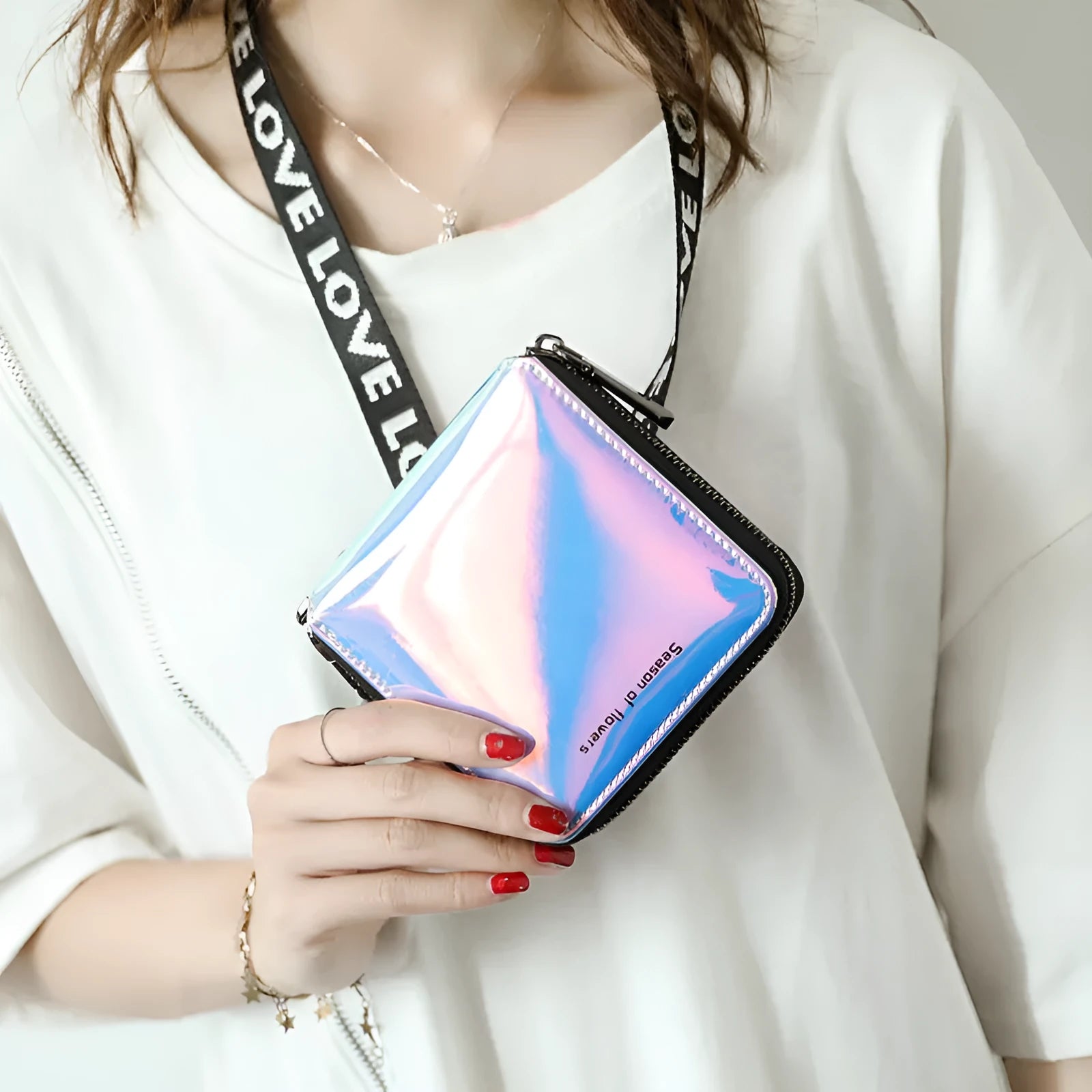 Women's short folding wallet in Korean style with PU leather construction and three colour options