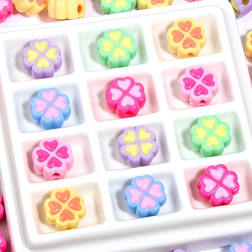 15mm frosted acrylic four-leaf clover beads with love pattern in mixed colours for crafts