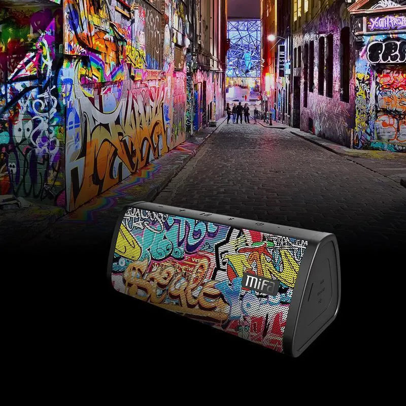 Waterproof outdoor Bluetooth speaker in black, compact size 152x66x64mm, with plastic shell and built-in subwoofer