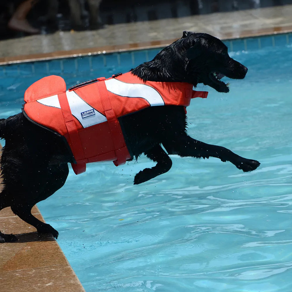 Mermaid shark dog life vest for small and large dogs in polyester with adjustable straps