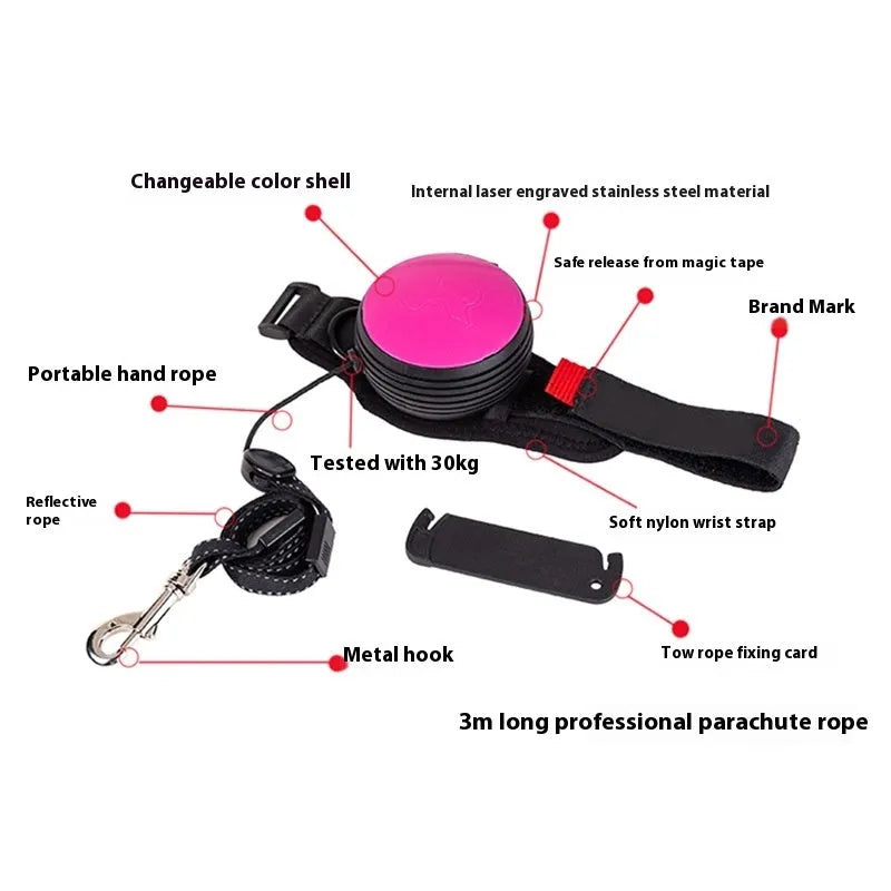 Retractable dog leash extended to 3 metres with automatic mechanism and six colour options