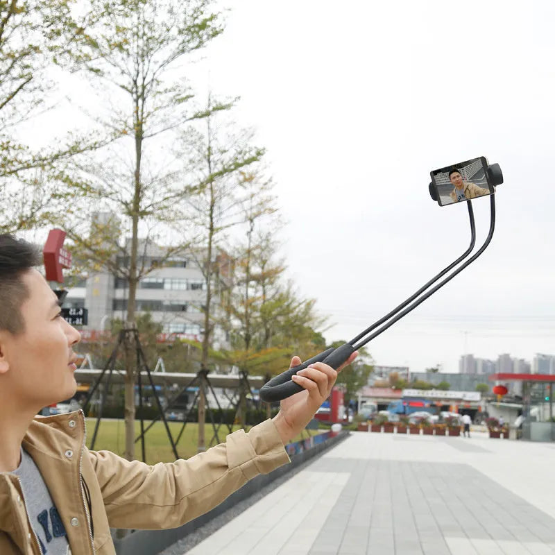 Baseus flexible mobile phone holder showing 360-degree rotation and shockproof bubble support for a 4-10 inch device.