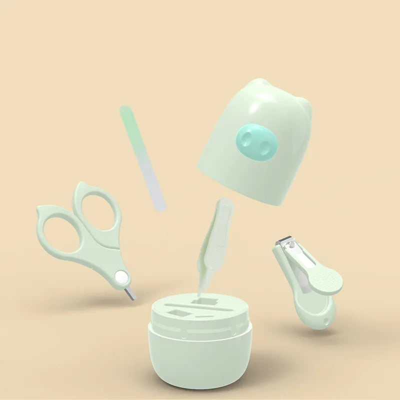 Baby nail clippers set for newborns in silicone, plastic and stainless steel with animal design options