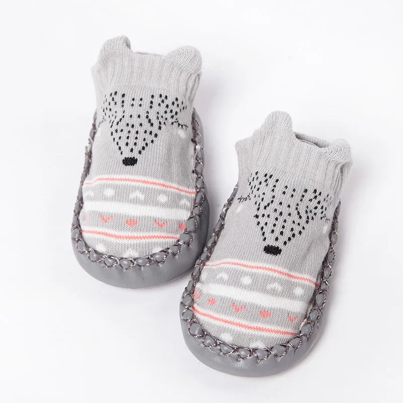 Set of cartoon baby non-slip floor socks in combed cotton with colour options including pink, blue, and grey