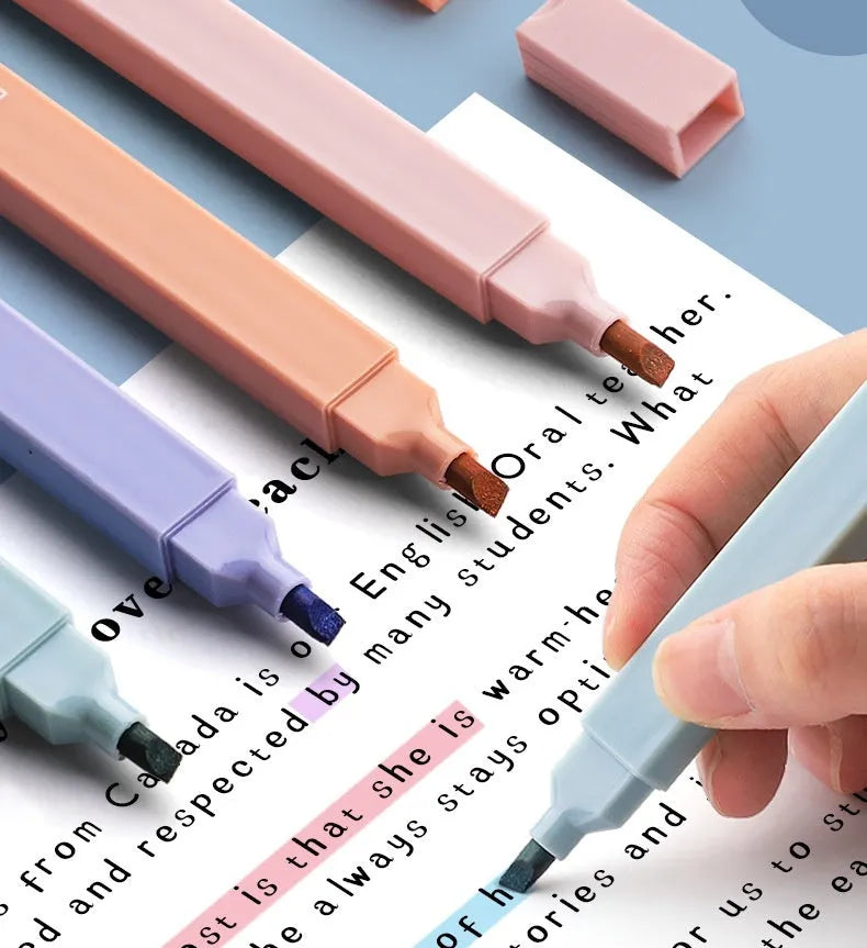 Double-headed fluorescent marker pens with chisel nibs in mixed bright colours