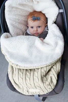 Winter baby stroller sleeping bag with lamb cashmere lining and cotton wool filling in envelope design