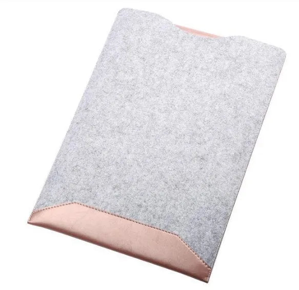 Minimalist laptop sleeve with built-in mouse pad for 11.6 to 15.4 inch laptops in rose gold