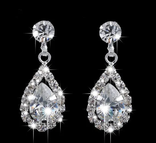 Silver alloy water-drop zircon pendant necklace and matching earrings set with rhinestone claw chain, front view