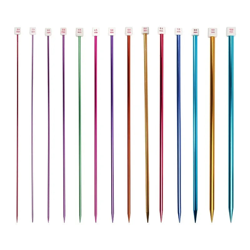 Crochet hook set with fourteen sizes from 2.0mm to 10.0mm including protective end caps
