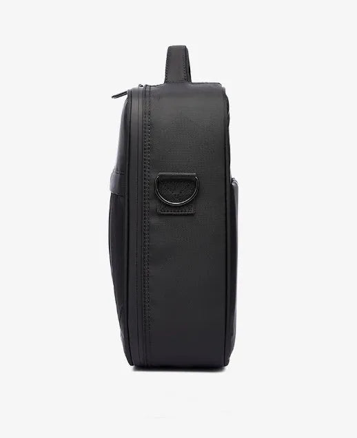 Black men's Oxford fabric messenger shoulder bag showing dimensions of 24x11x31 cm.
