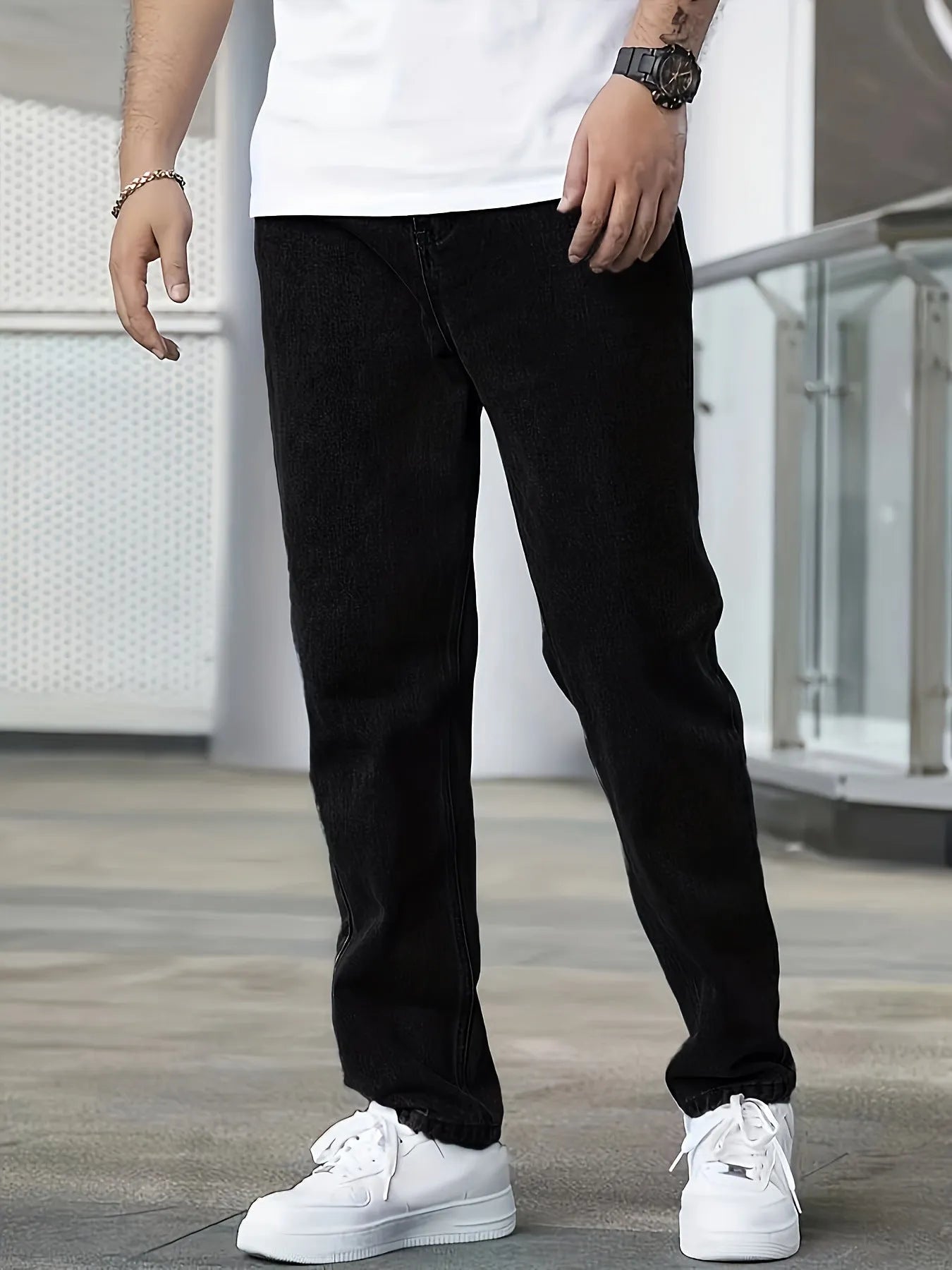 Men's black straight-leg cotton jeans mid-rise zip fly casual trousers front view