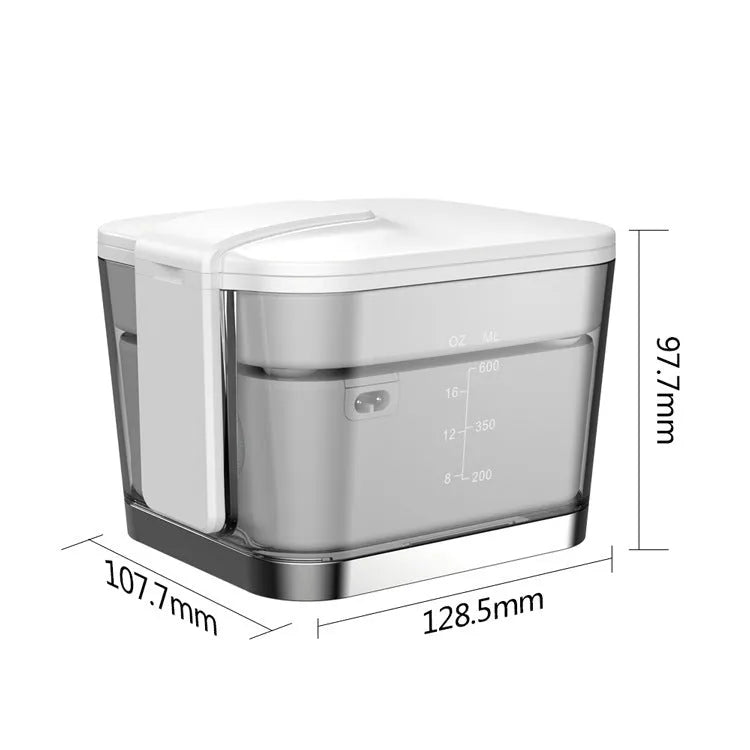 White handheld portable oral irrigator with 600ml water tank and IPX4 waterproof rating