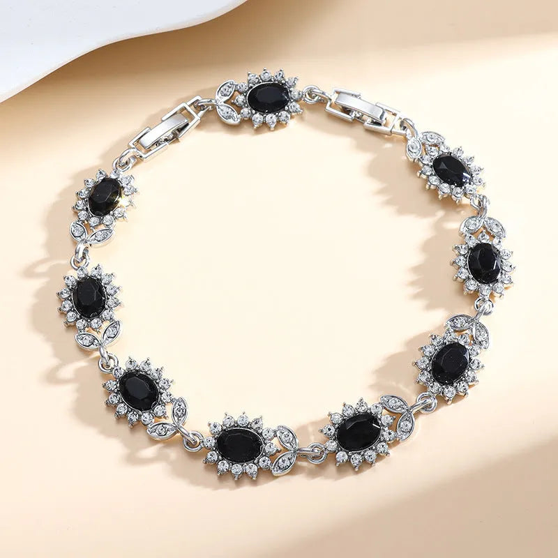 Personality Trend women's simple zircon bracelet in environmentally friendly alloy with electroplated finish