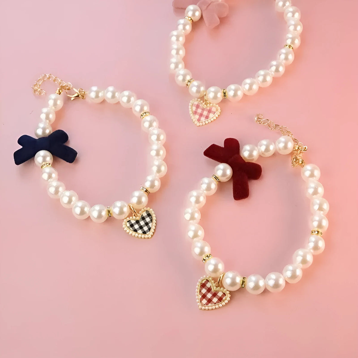 Retro plaid plastic bow necklace for cats and dogs, available in black, pink, and red sizes XS to L