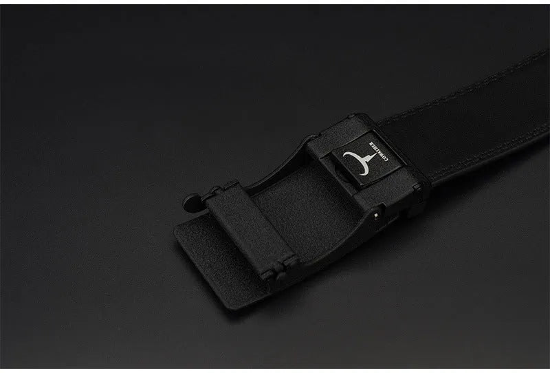 Automatic buckle two-layer cowhide belt for men, rectangular alloy buckle, black colour, standard width