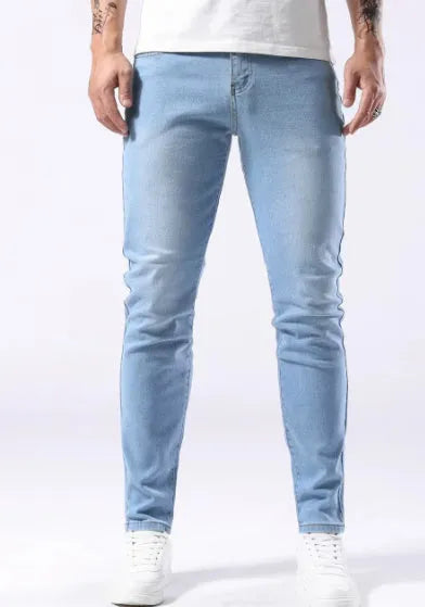 Men's light blue slim-fit stretch jeans with water-washed cotton denim