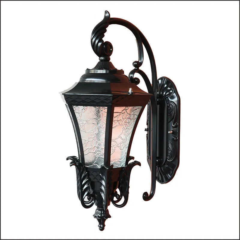 European-style outdoor wall lamp in black or bronze for courtyard lighting