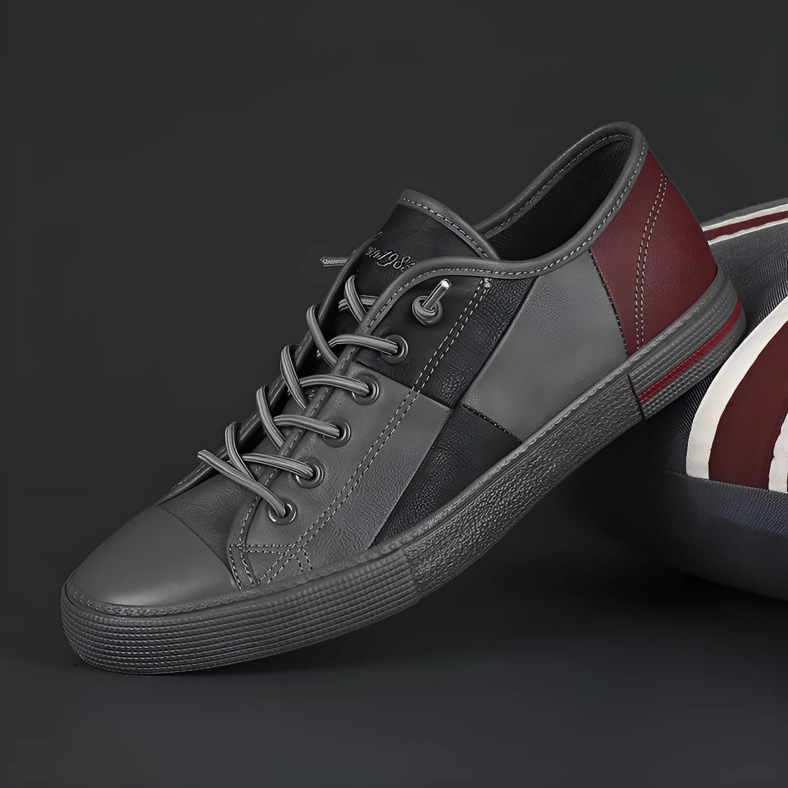 Men's colour-matched leather shoes with elastic band closure and rubber soles