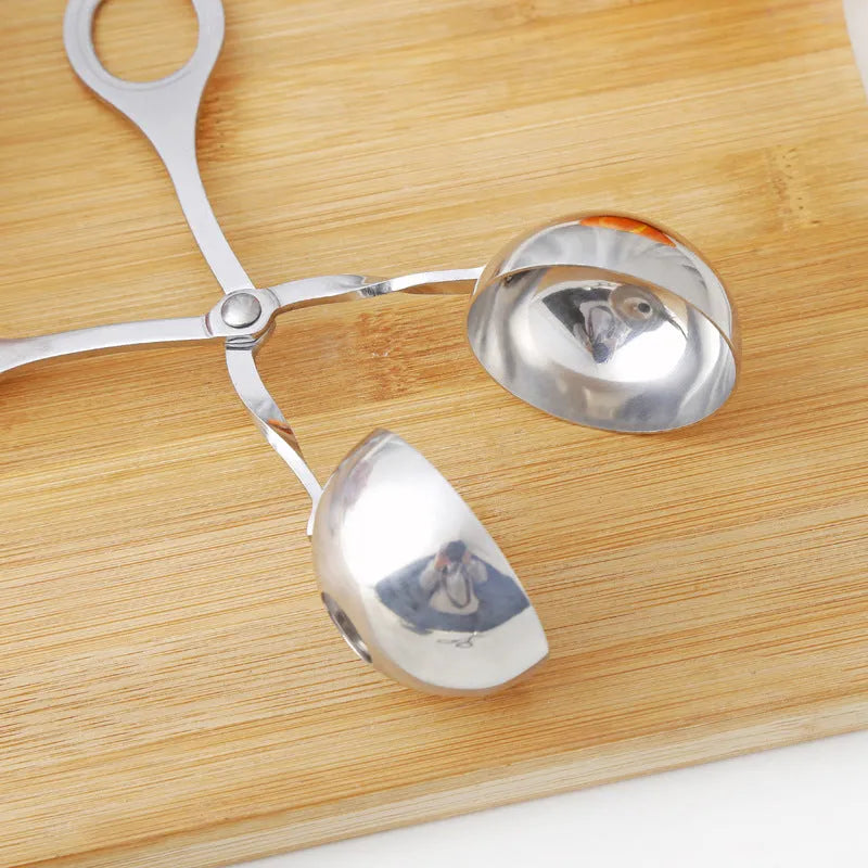 304 stainless steel meatball maker tongs on plain background, shows clip design and two size options, 16.5 cm length